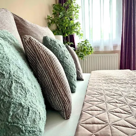 In - Balaton 51876 Апартаменты *