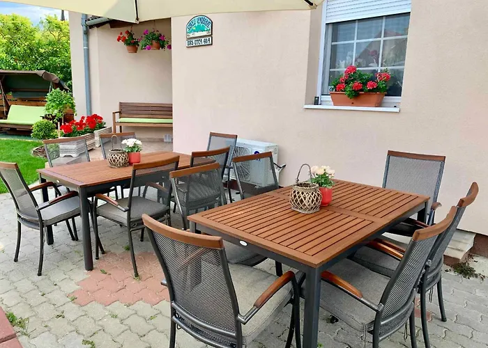 In - Balaton 51876 Siófok